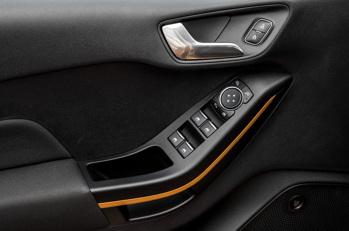 Ford Fiesta Active 2018 road test review mirror controls