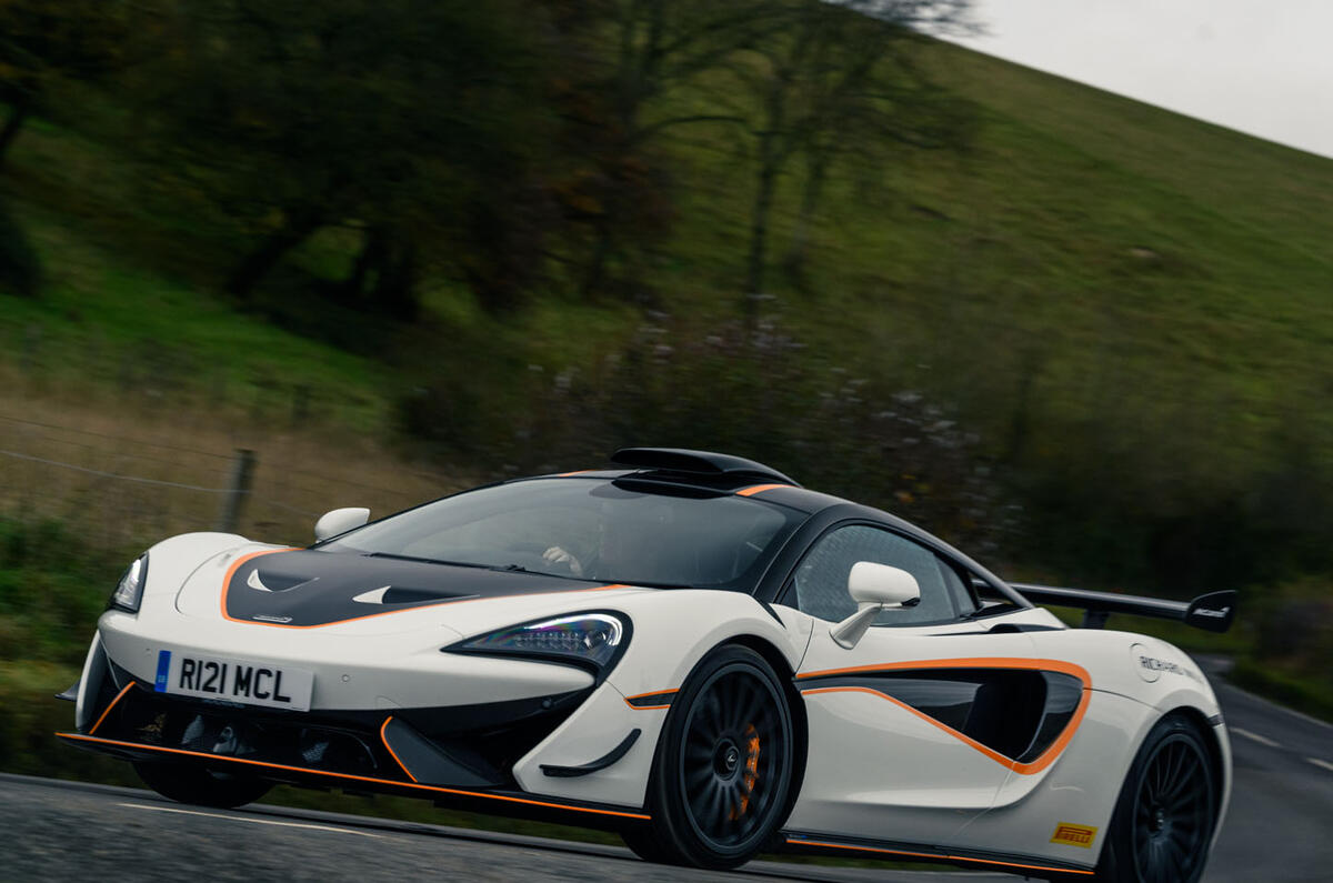24 McLaren 620R 2021 road test review otr front