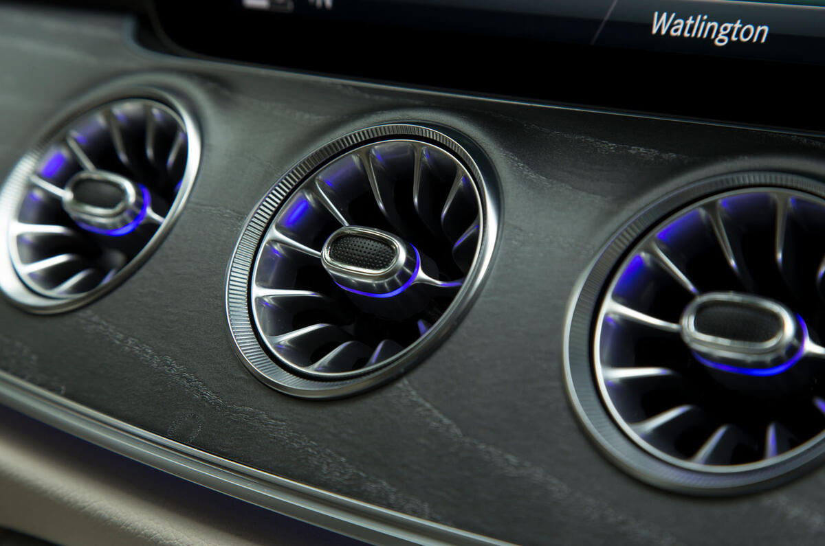Mercedes-AMG CLS 53 2018 road test review - air vents
