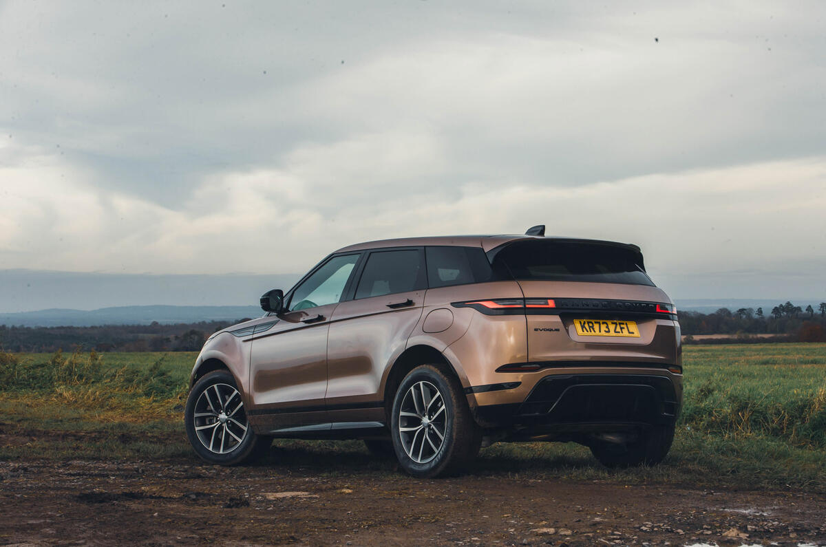 24 Range Rover Evoque RT 2024 rear static