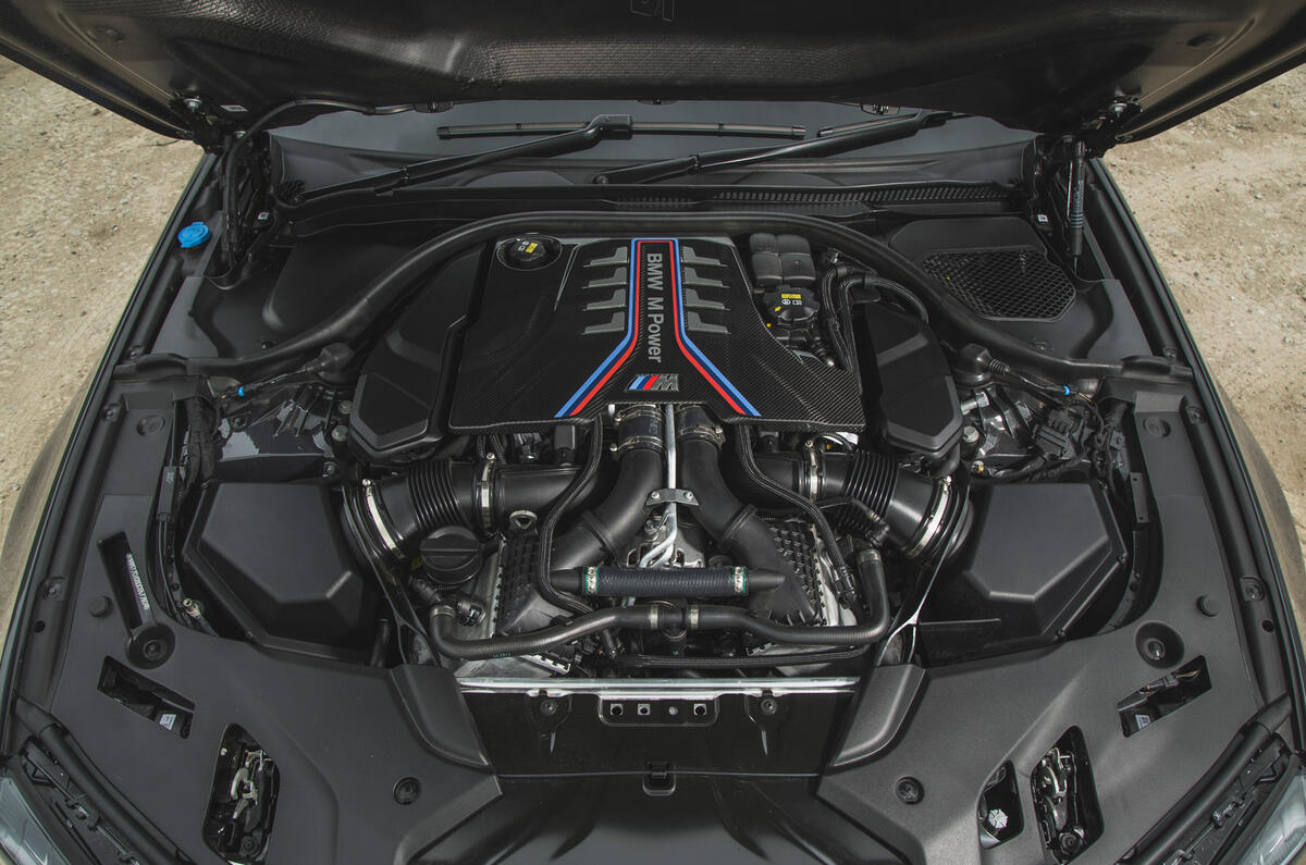 25 BMW M5 CS 2021 RT engine 25 BMW M5 CS 2021 RT engine