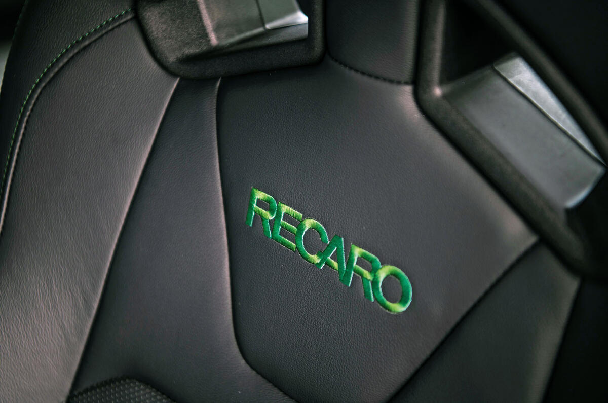 Ford Mustang Bullitt 2018 road test review - seat details