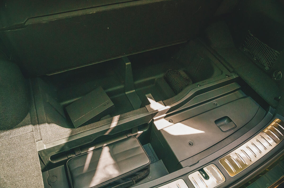 25 Genesis GV80 2021 road test review boot under floor 25 Genesis GV80 2021 road test review boot under floor