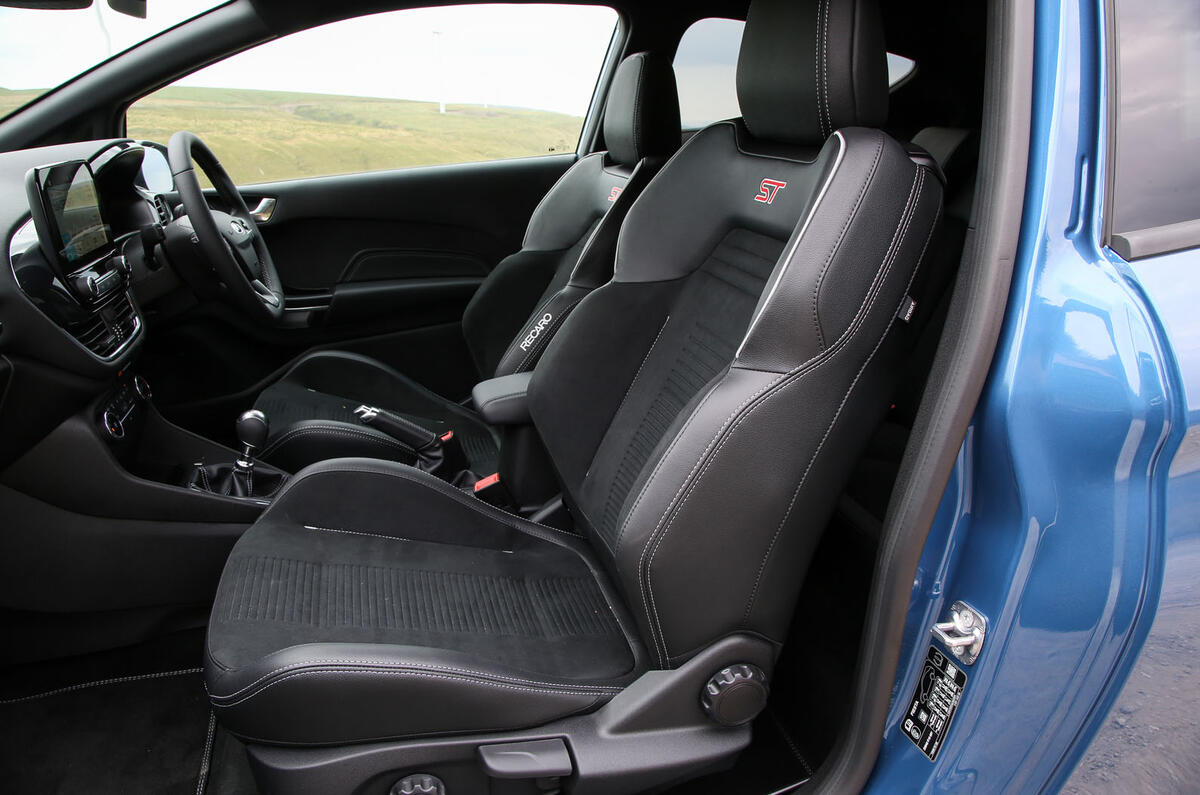 Ford Fiesta ST 2018 road test review front seats