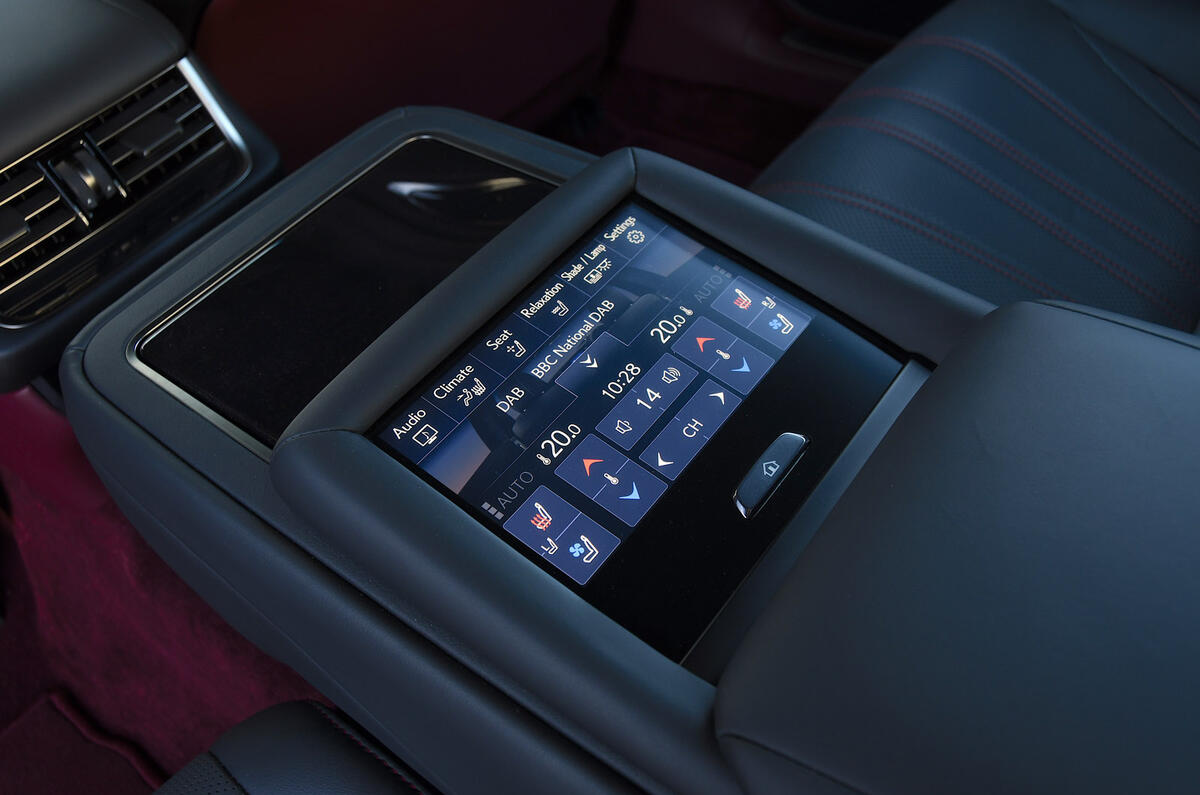 Lexus LS500h 2018 road test review centre console
