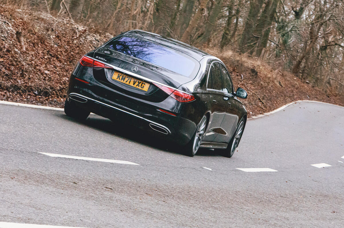 26 Mercedes Benz S Class 2022 road test review tracking rear