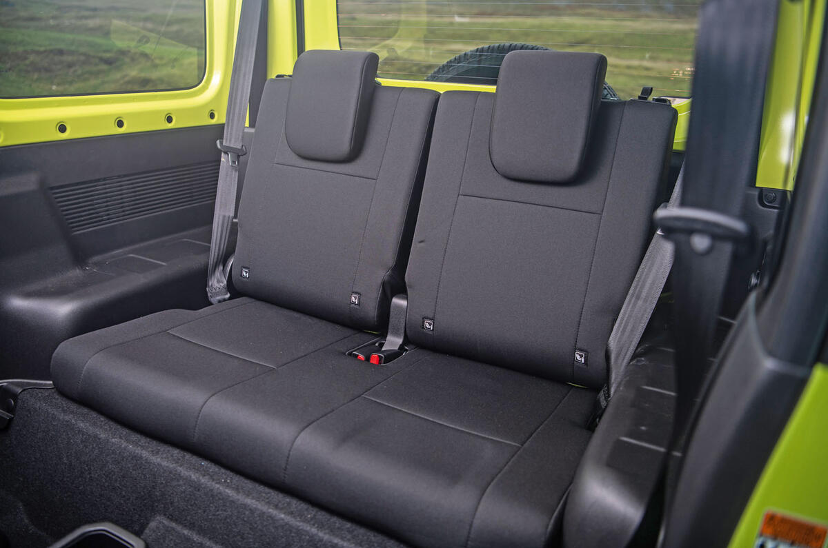 Suzuki Jimny 2018 : essai routier - sièges arrière