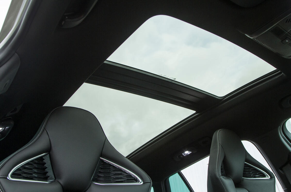 Vauxhall Insignia Sports Tourer GSI review sunroof