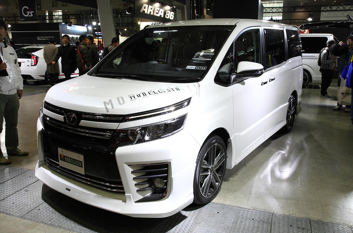 Tokyo Auto Salon 2014 show gallery