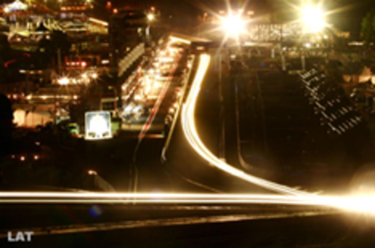 Formula One gets first night race