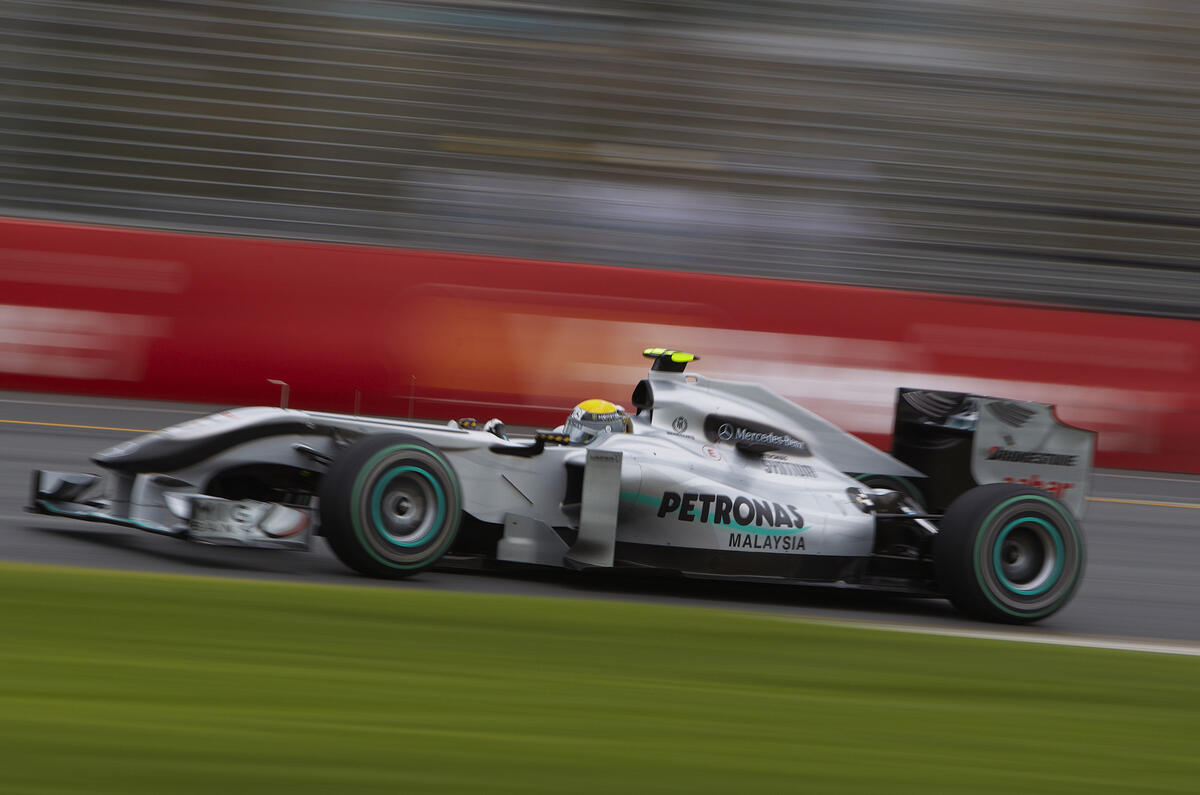 Hamilton tops Aus F1 practice