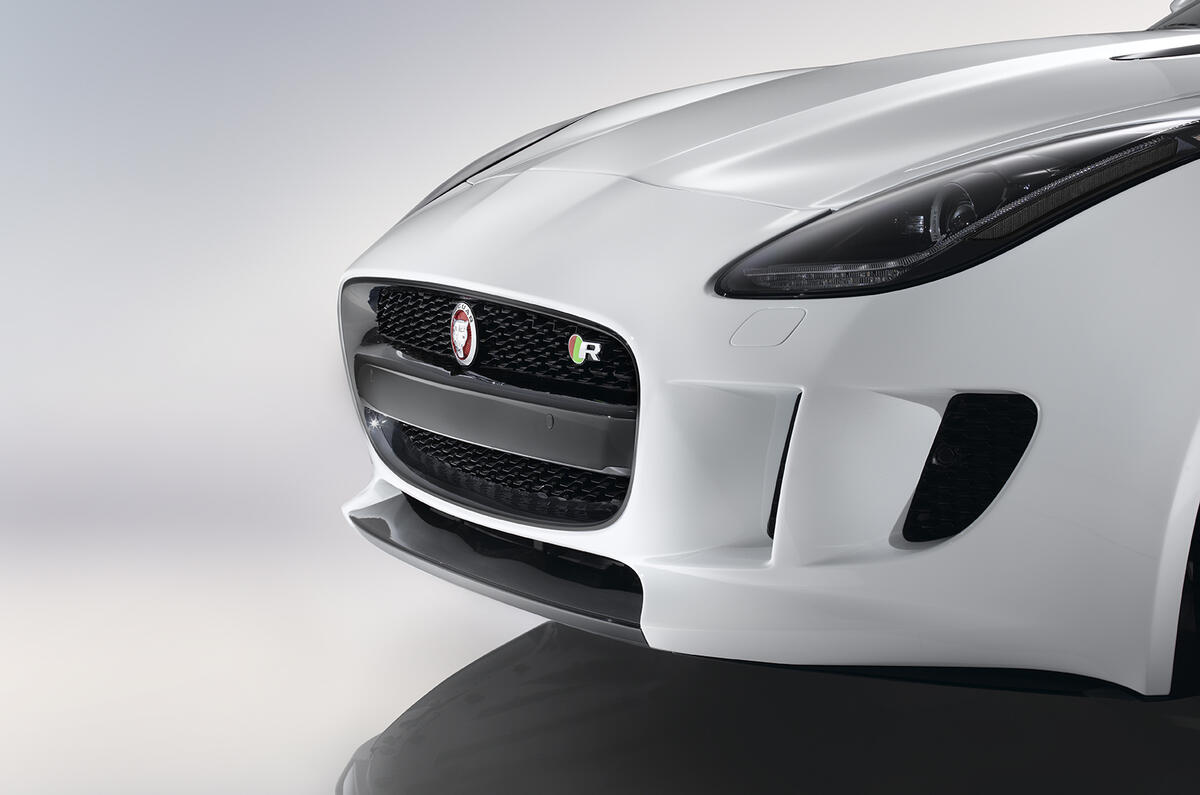 Jaguar F-type coupe revealed