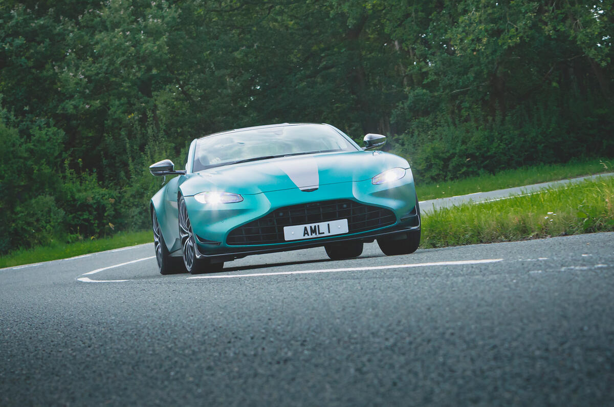 27 Aston Martin Vantage F1 2021 RT cornering front 27 Aston Martin Vantage F1 2021 RT cornering front