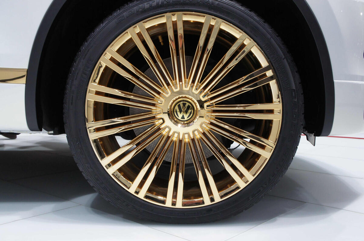 Qatar motor show report & pics