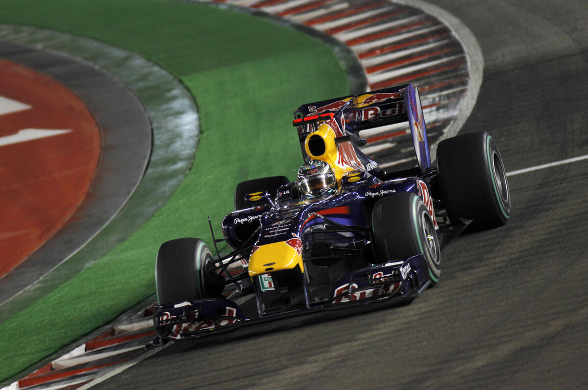 Alonso wins Singapore Grand Prix