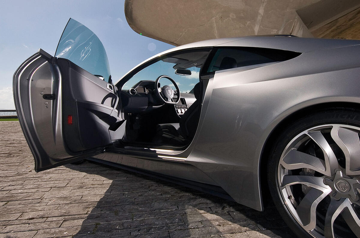 no title Paris motor show: Furtive-eGT