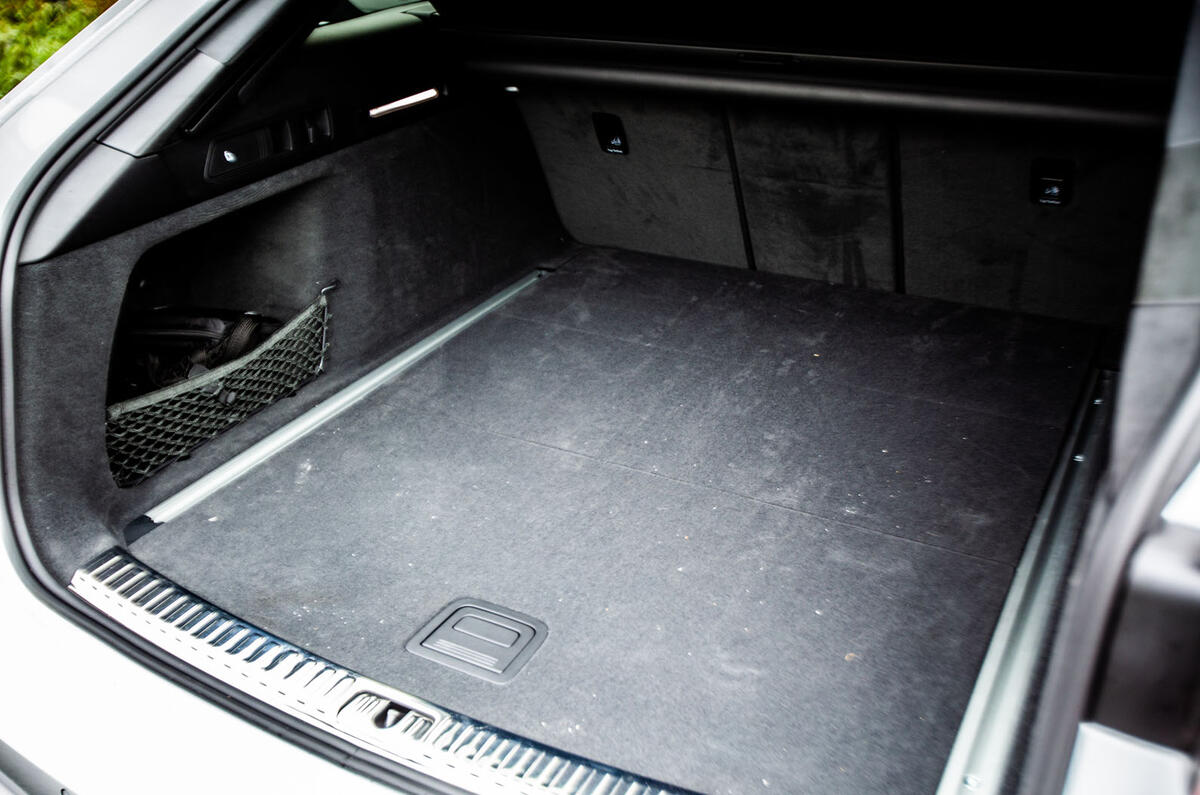 Audi A6 Avant 2018 road test review - boot