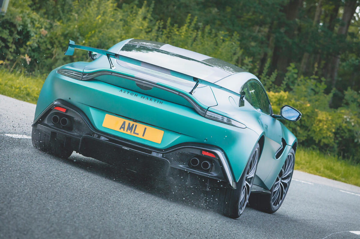 29 Aston Martin Vantage F1 2021 RT cornering rear 29 Aston Martin Vantage F1 2021 RT cornering rear