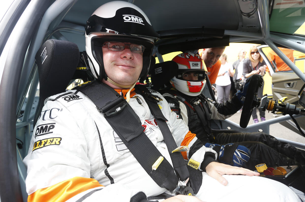 A lap of Silverstone in Seat Leon Cup racing car