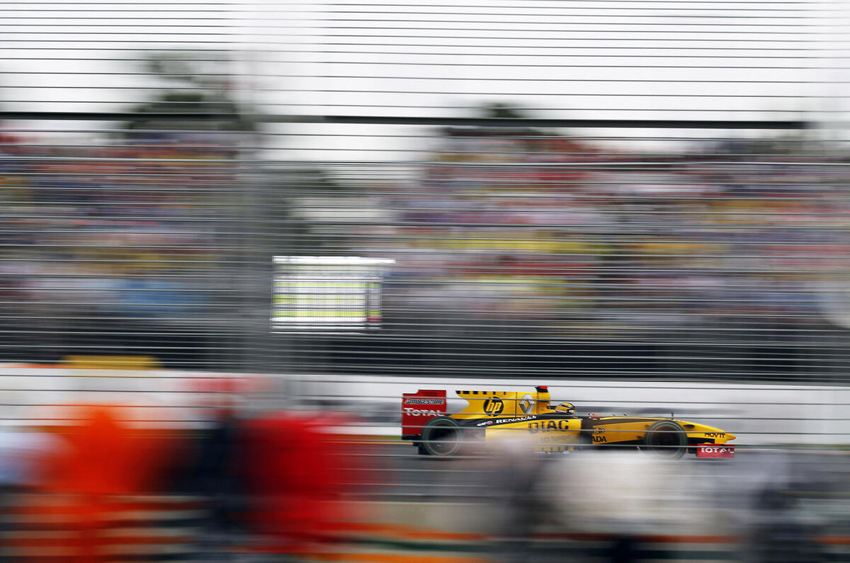 Button wins Oz GP - pics