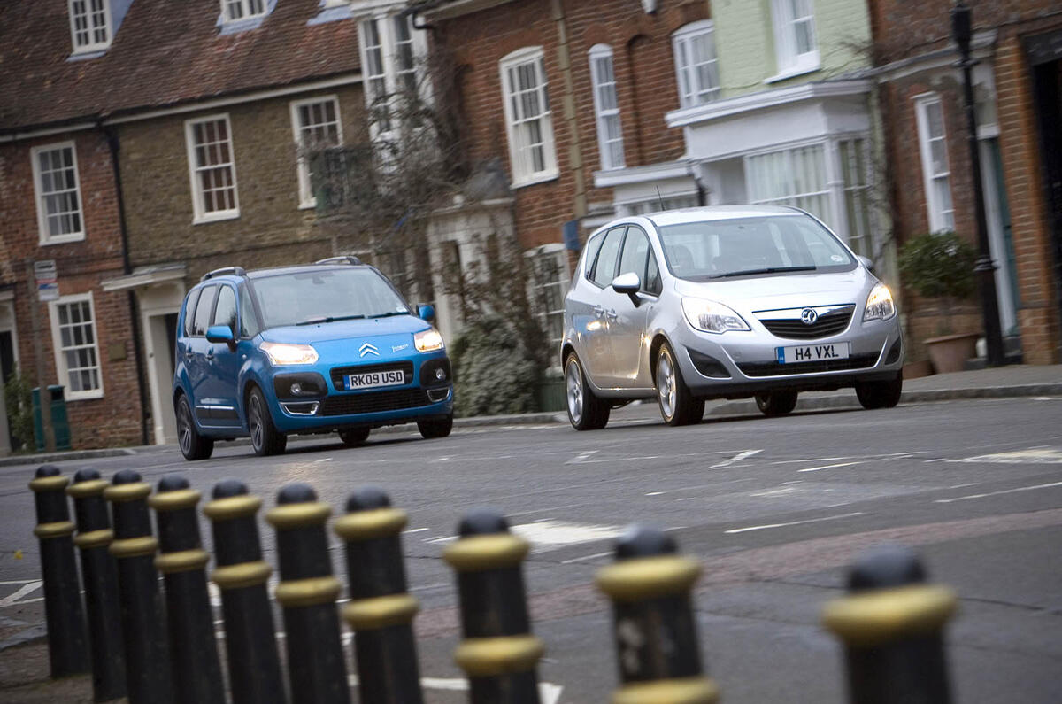 no title Meriva vs Scenic vs C3 Picasso