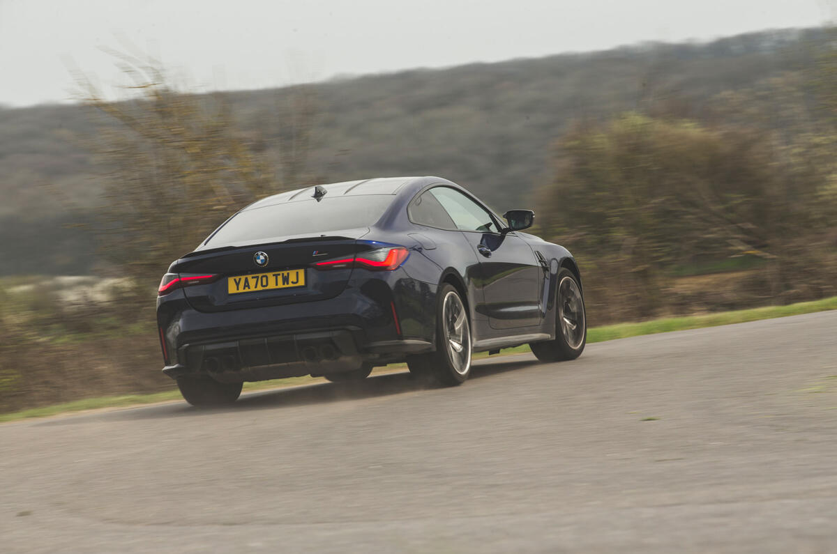 3 BMW M4 Competition 2021 RT hero rear