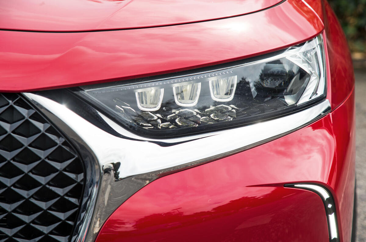 DS 7 Crossback 2018 road test review headlights