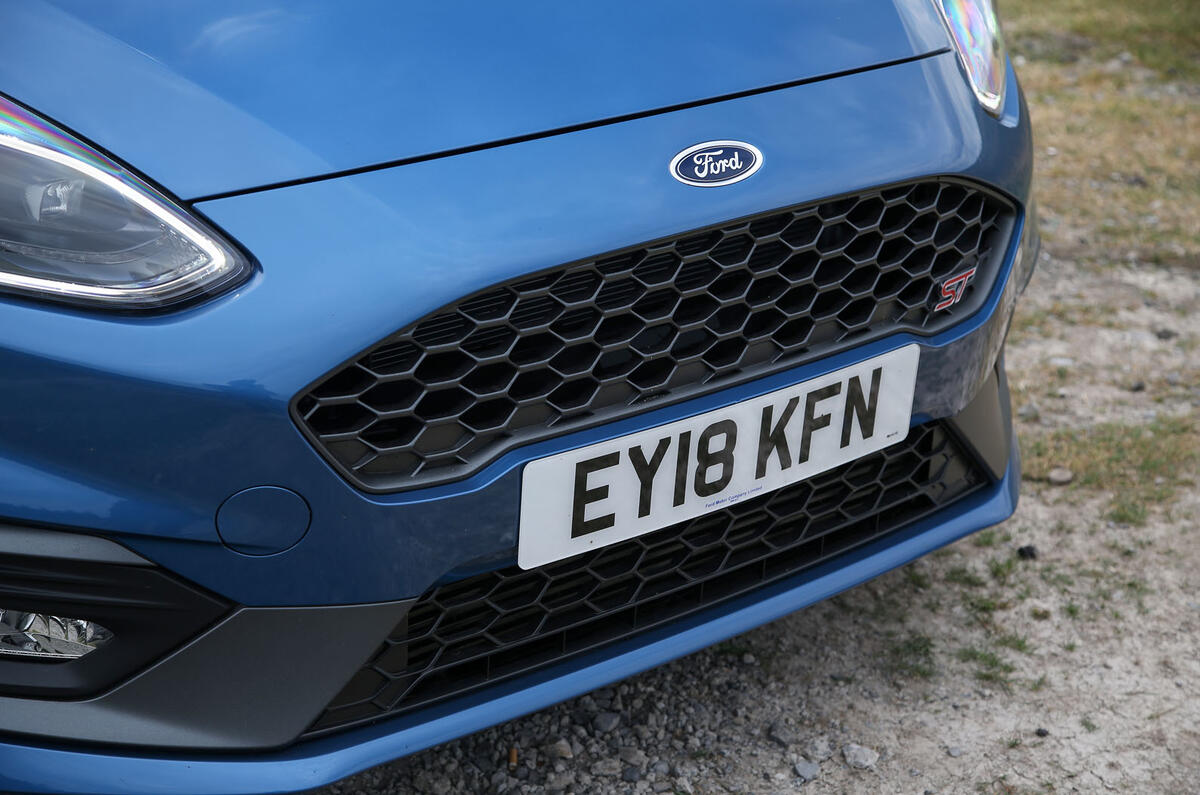 Ford Fiesta ST 2018 road test review front grille