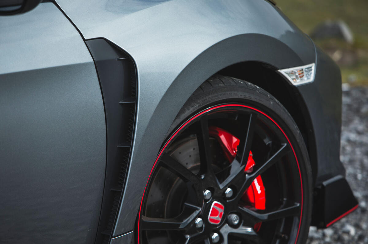 Honda Civic Type R 2019 road test review - alloy wheels