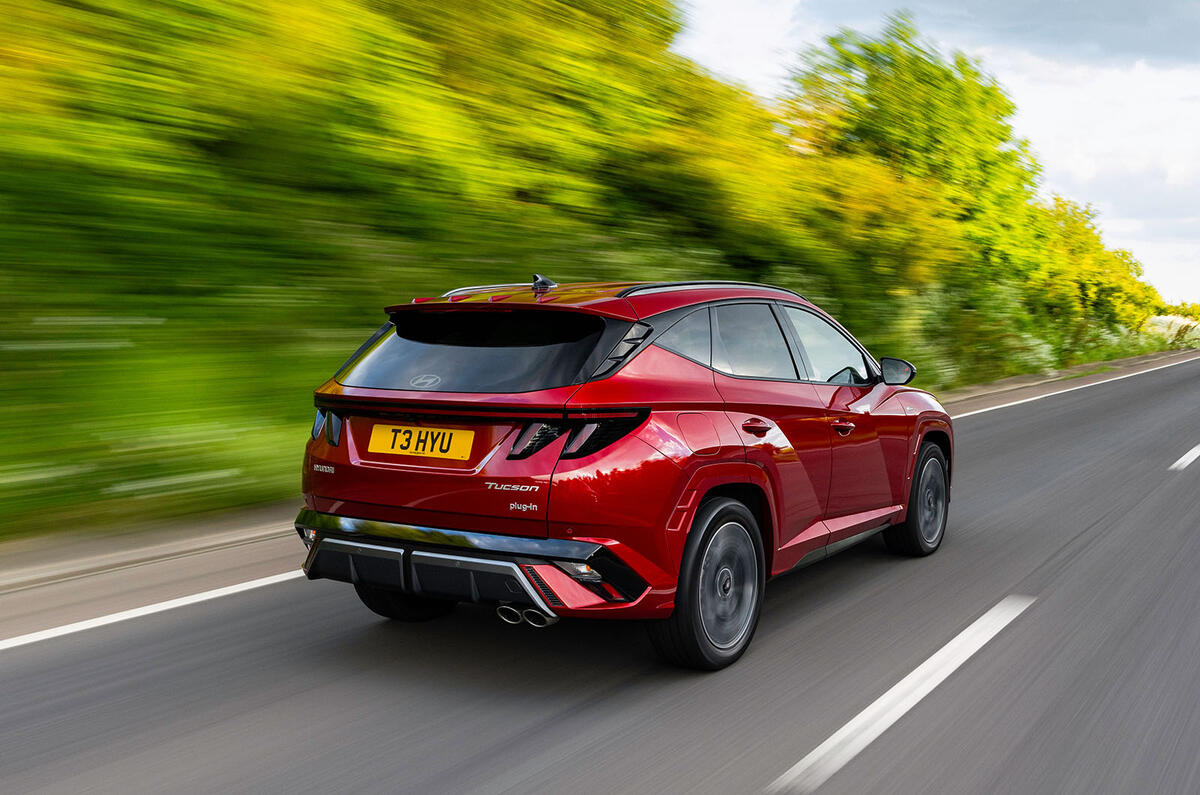 3 hyundai tucson n line 19