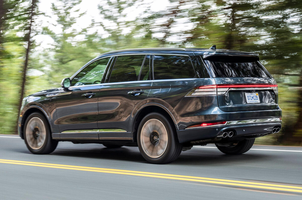 Lincoln Aviator 2020 road test review - hero rear Lincoln Aviator 2020 road test review - hero rear
