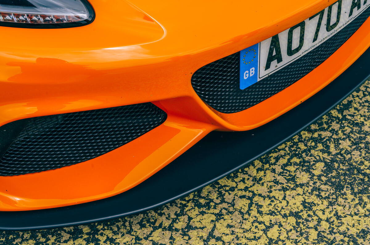 3 Lotus Exige Spot 390 Final 2021 RT front bumper