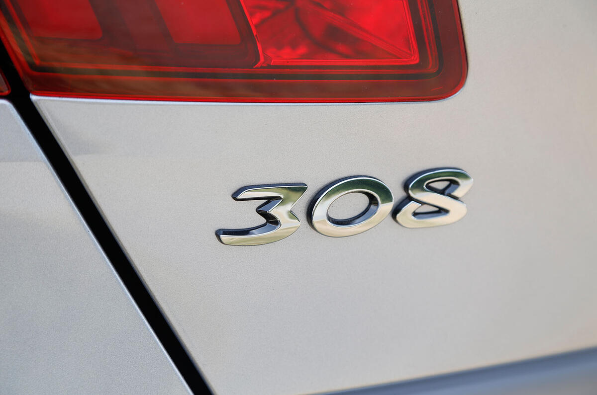 Peugeot 308 badging