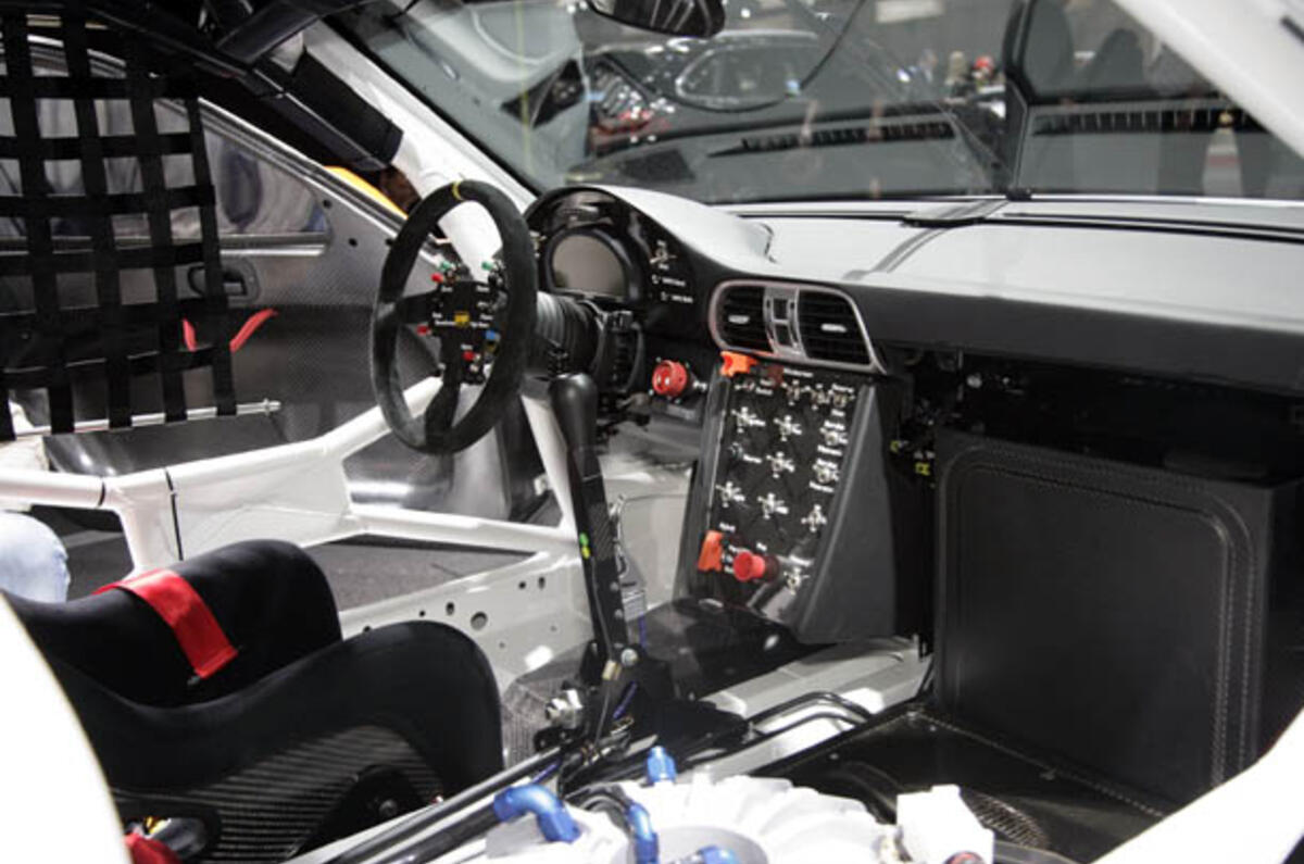 Geneva show: Porsche 911 GT3 hybrid