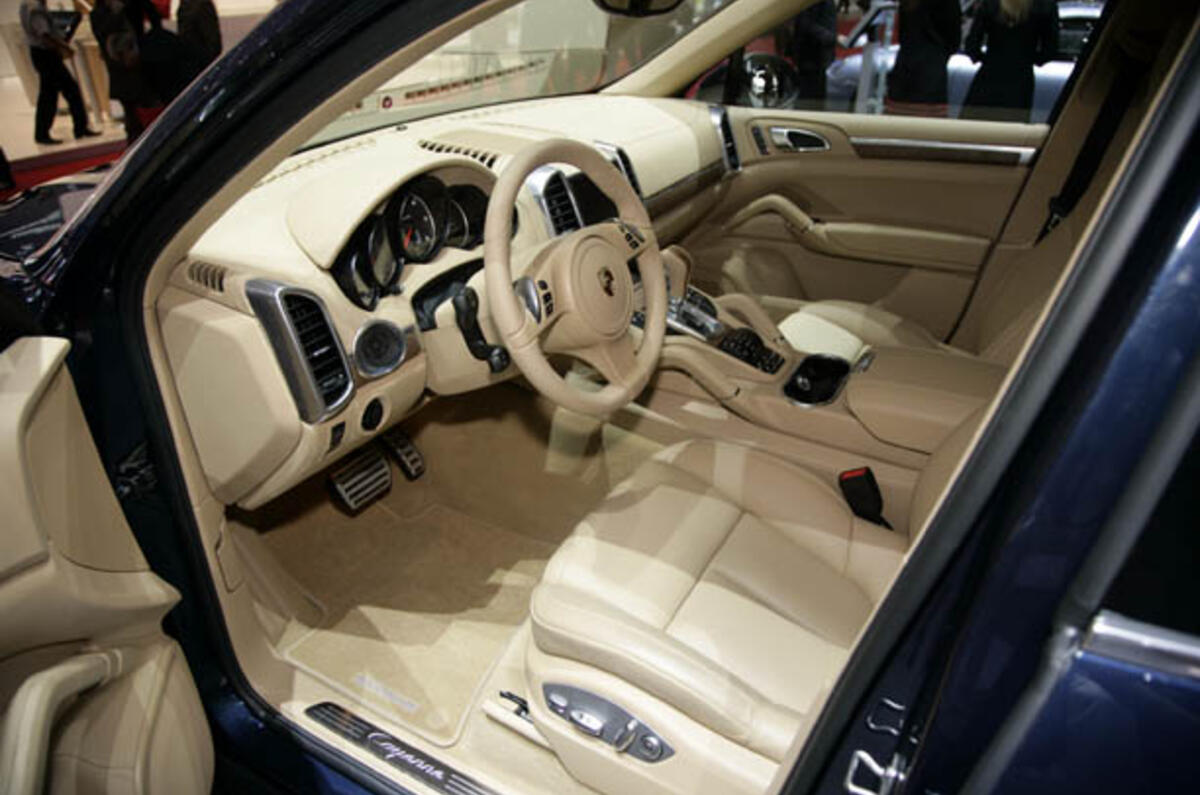 no title Porsche Cayenne - pics and video