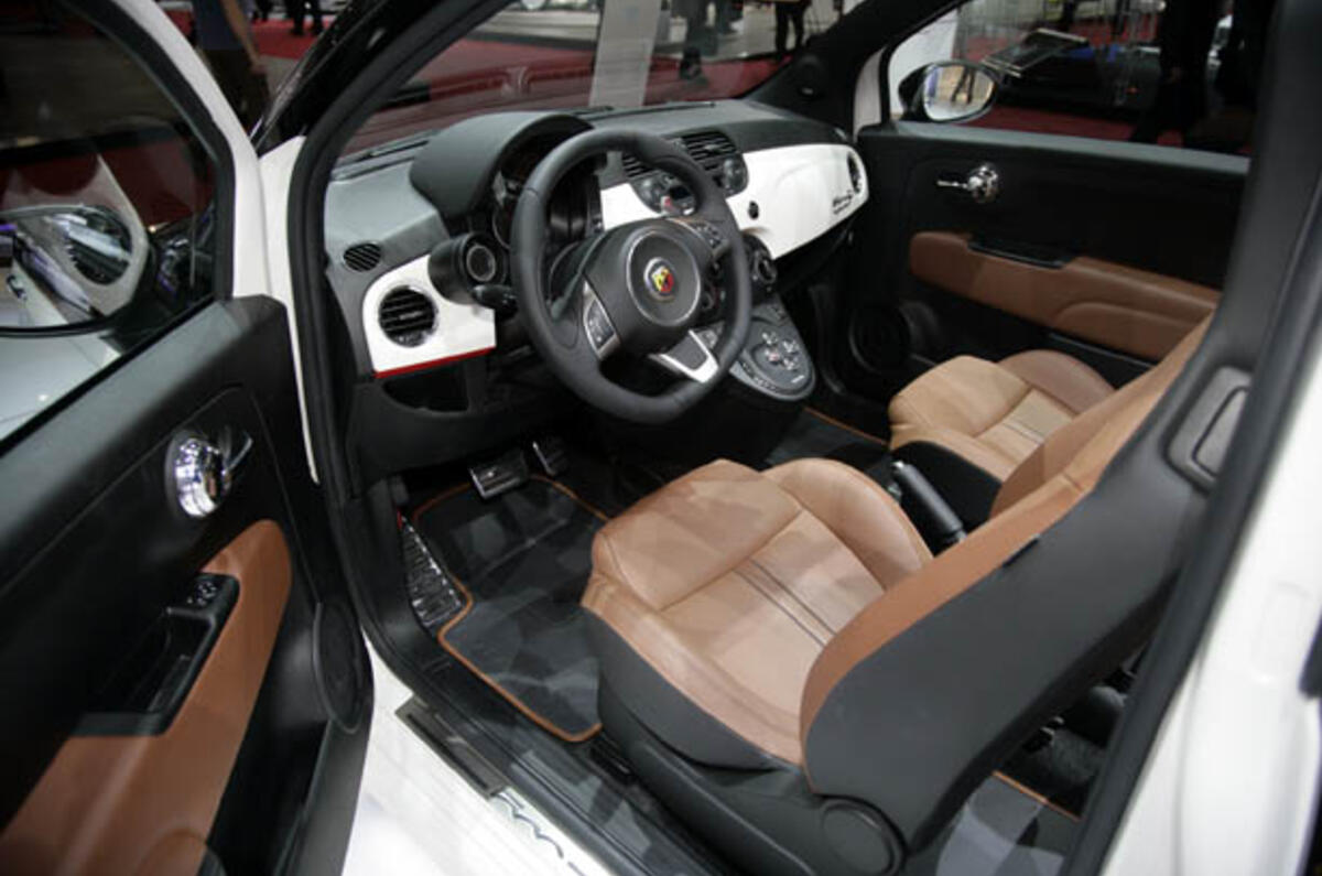 Geneva motor show: Fiat 500C Abarth