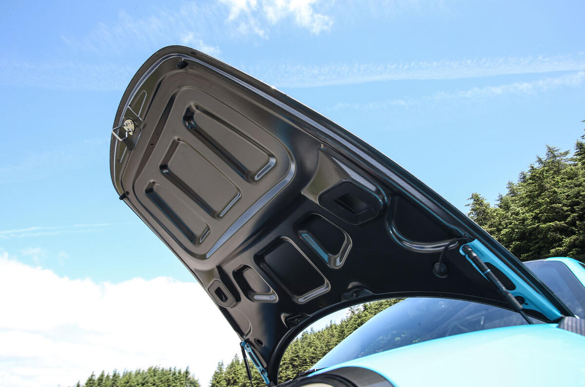 Porsche 911 GT2 RS 2018 road test review boot lid