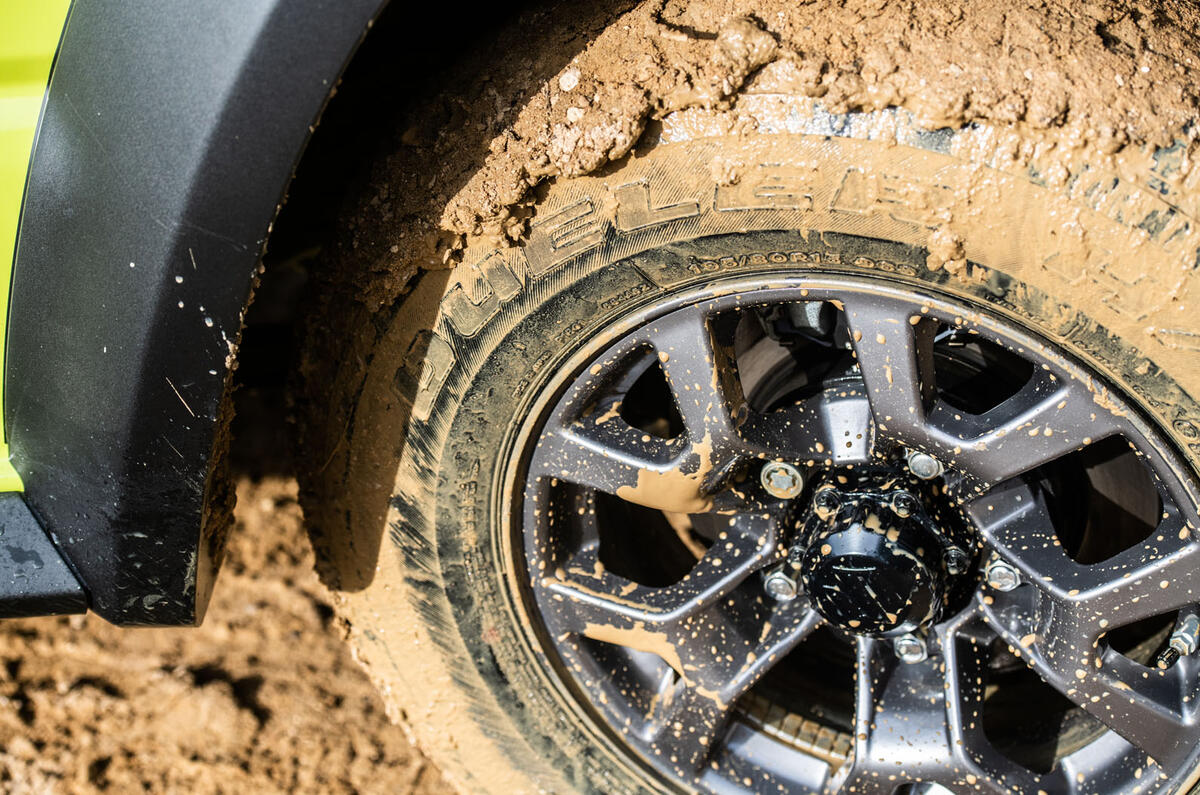 Suzuki Jimny 2018 : essai routier - boue