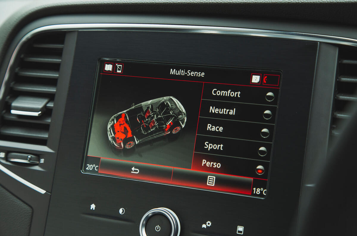 Renault Megane RS Trophy-R 2019 road test review - infotainment