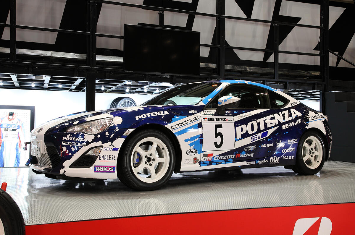 Tokyo Auto Salon 2014 show gallery