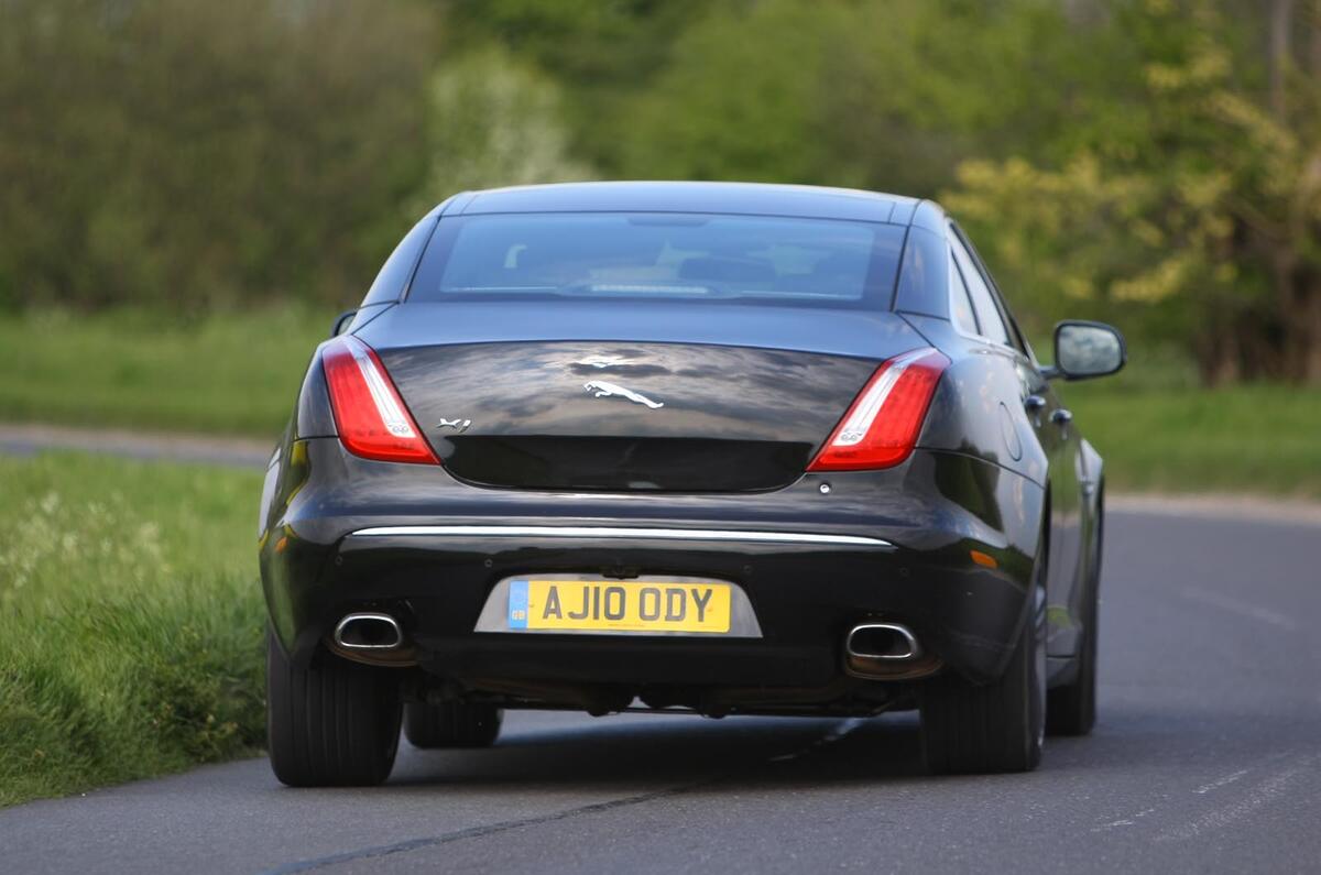 Jaguar XJ v Aston Rapide