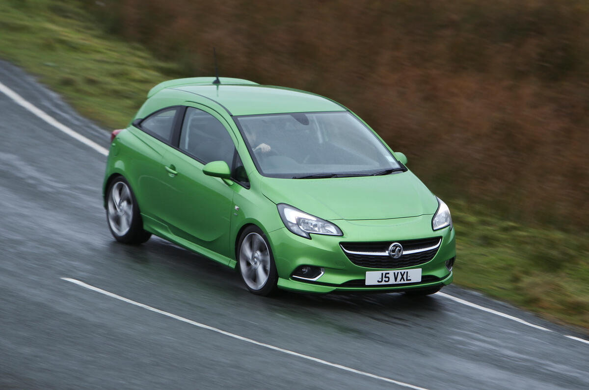 Comparison: three-cylinder engines on test