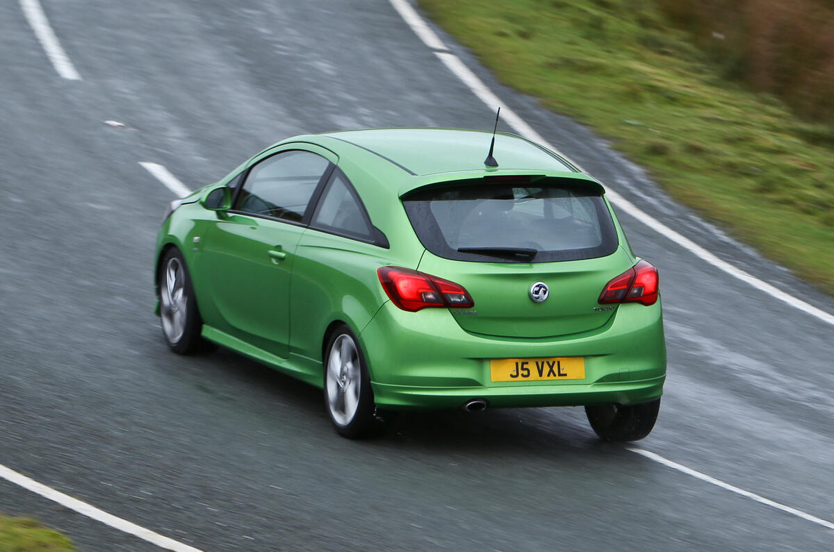 Comparison: three-cylinder engines on test