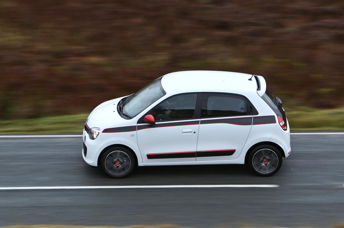 Comparison: three-cylinder engines on test