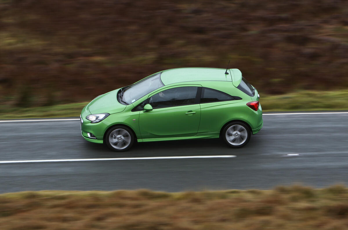 Comparison: three-cylinder engines on test