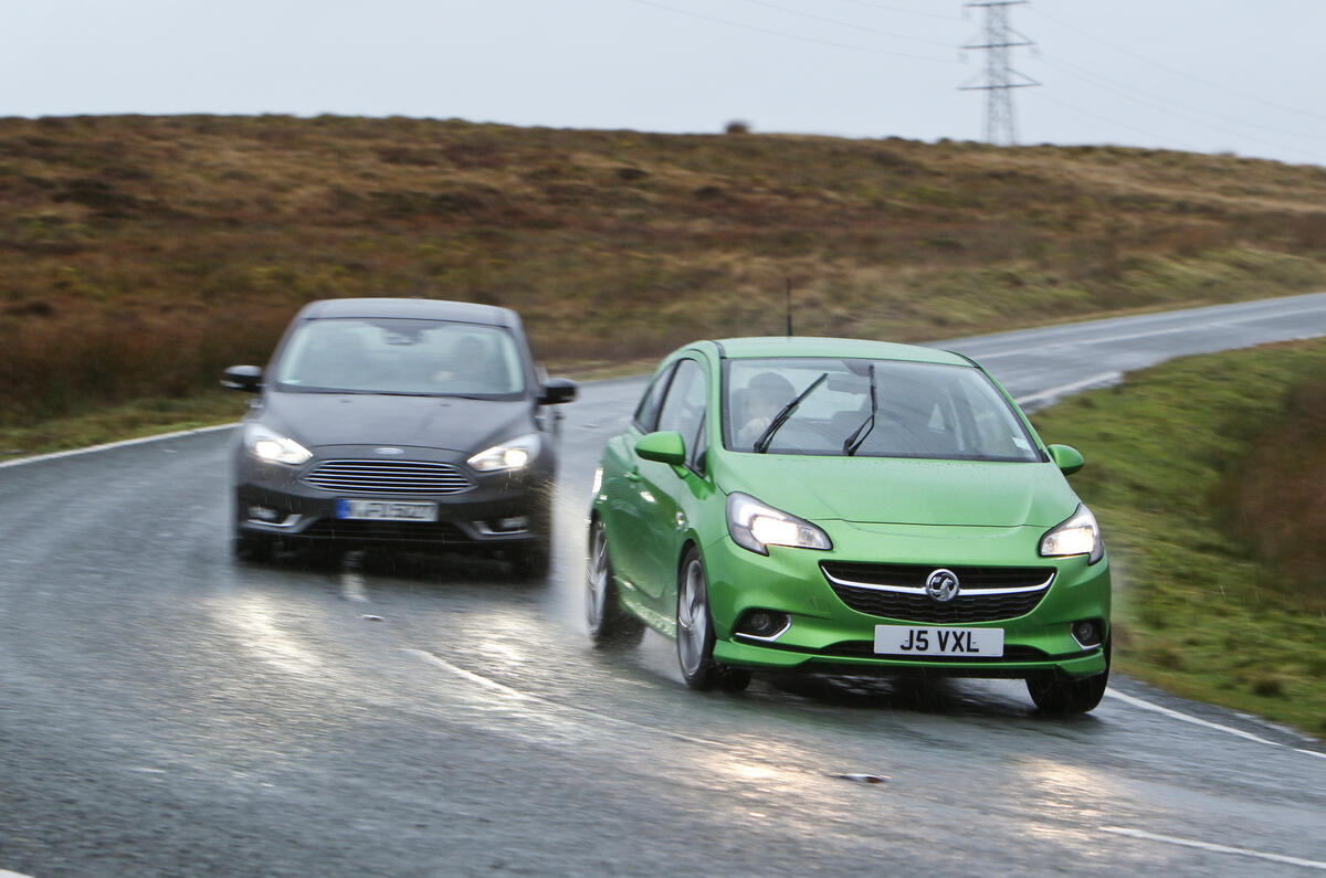 Comparison: three-cylinder engines on test