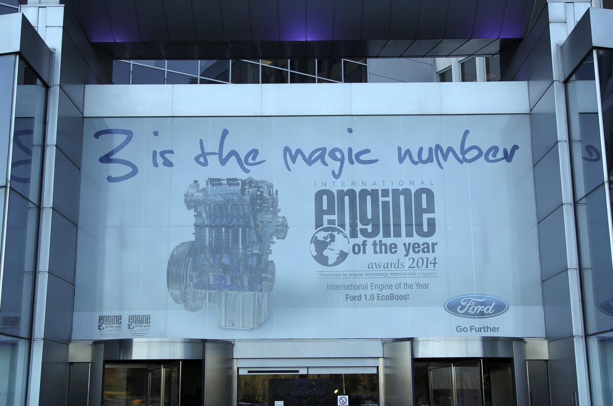 Comparison: three-cylinder engines on test