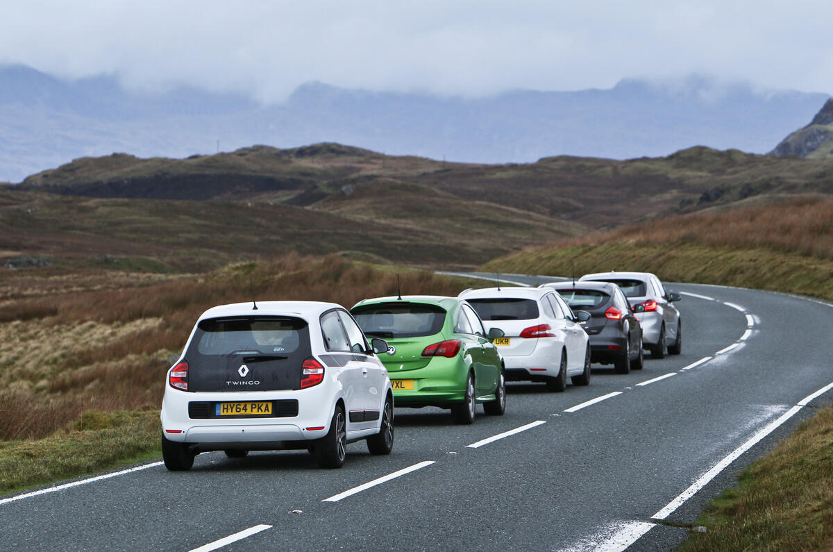 Comparison: three-cylinder engines on test