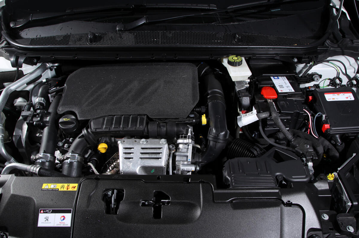 Comparison: three-cylinder engines on test