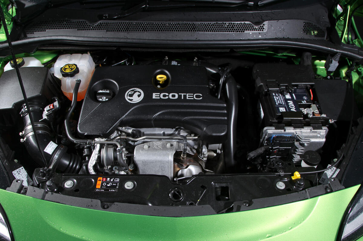 Comparison: three-cylinder engines on test